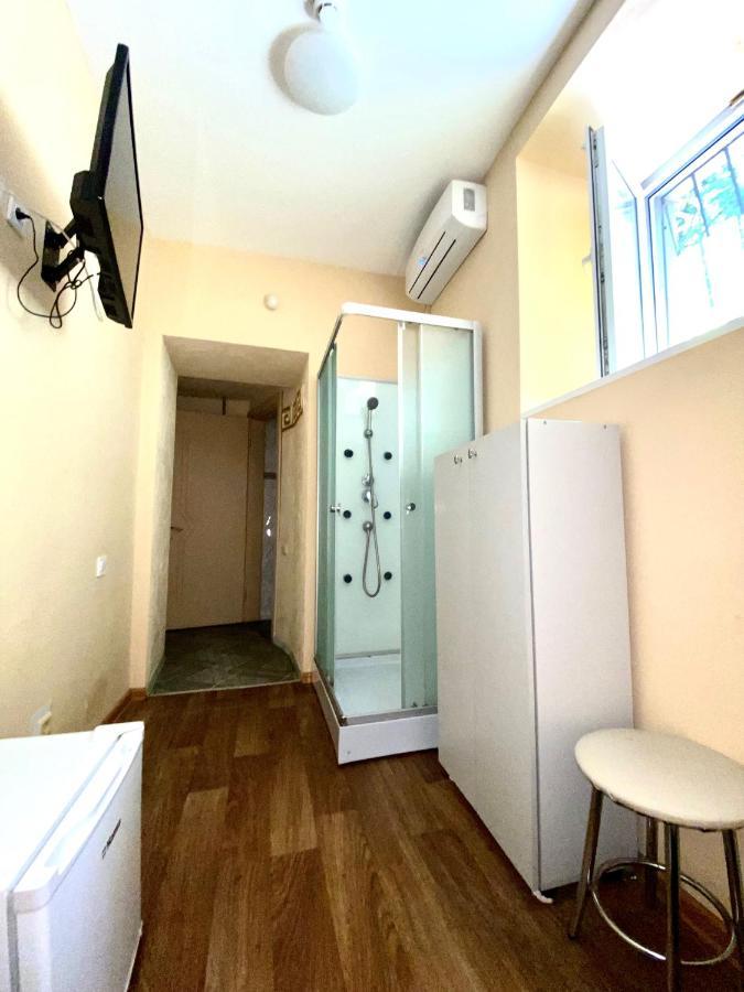 Адмирал Хостел Odesa Exterior photo